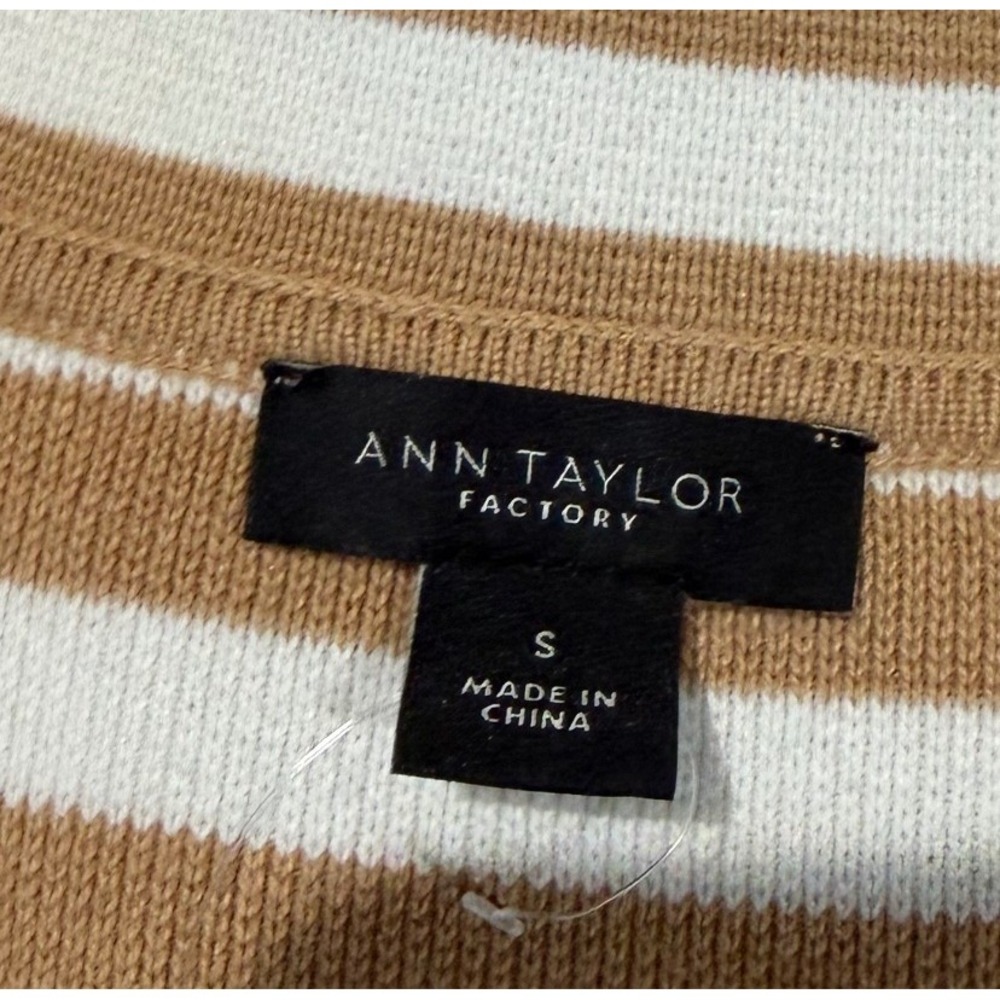 Ann Taylor Factory Womens Tan White Striped Knit Cardigan Blazer Sweater Small - Picture 2 of 6